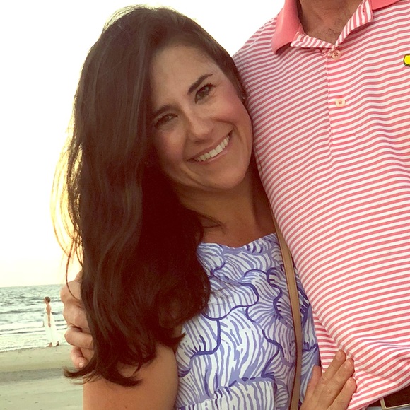 Meet your Posher, Renee - Picture 1 of 1